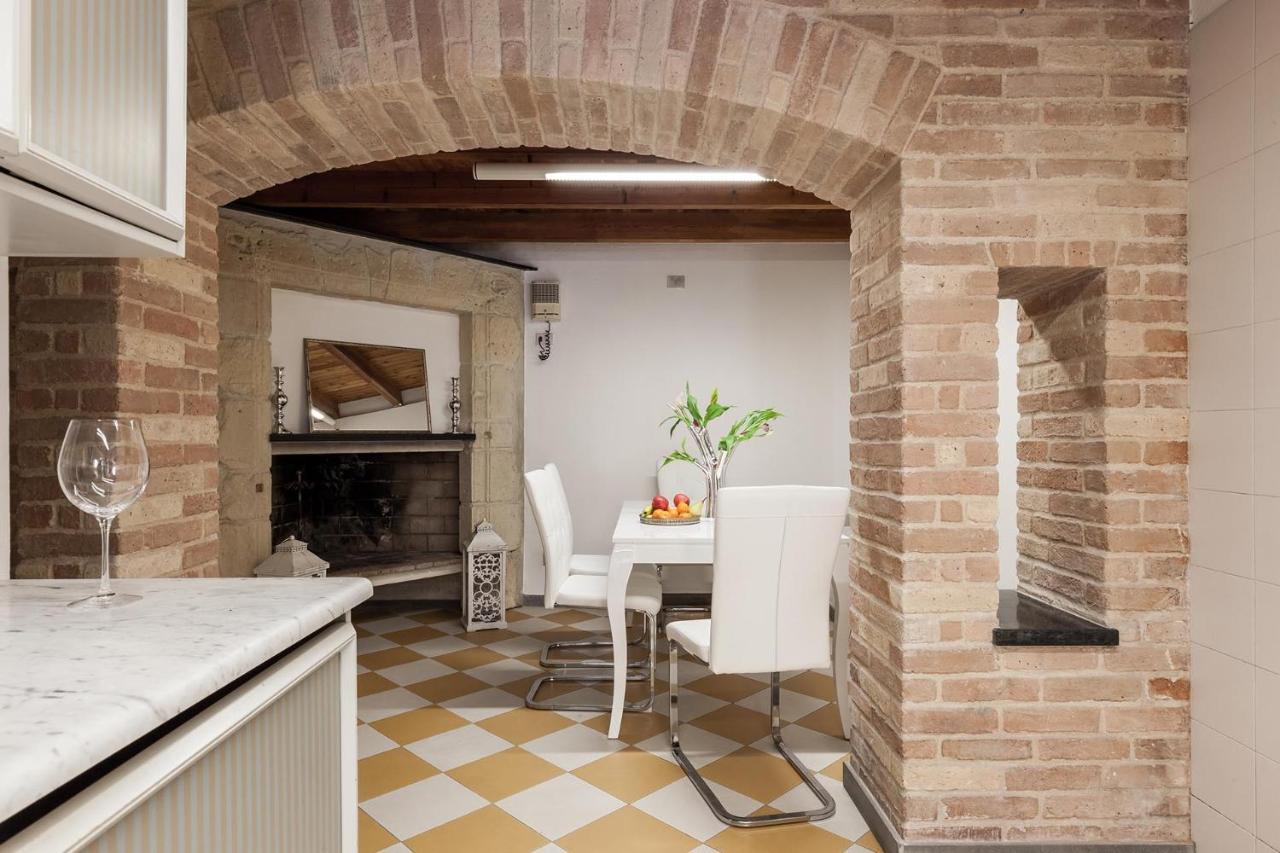 San Giacomo Rooms Cagliari Exterior foto