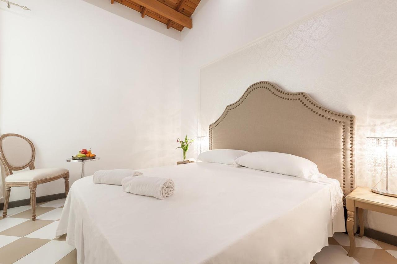 San Giacomo Rooms Cagliari Exterior foto