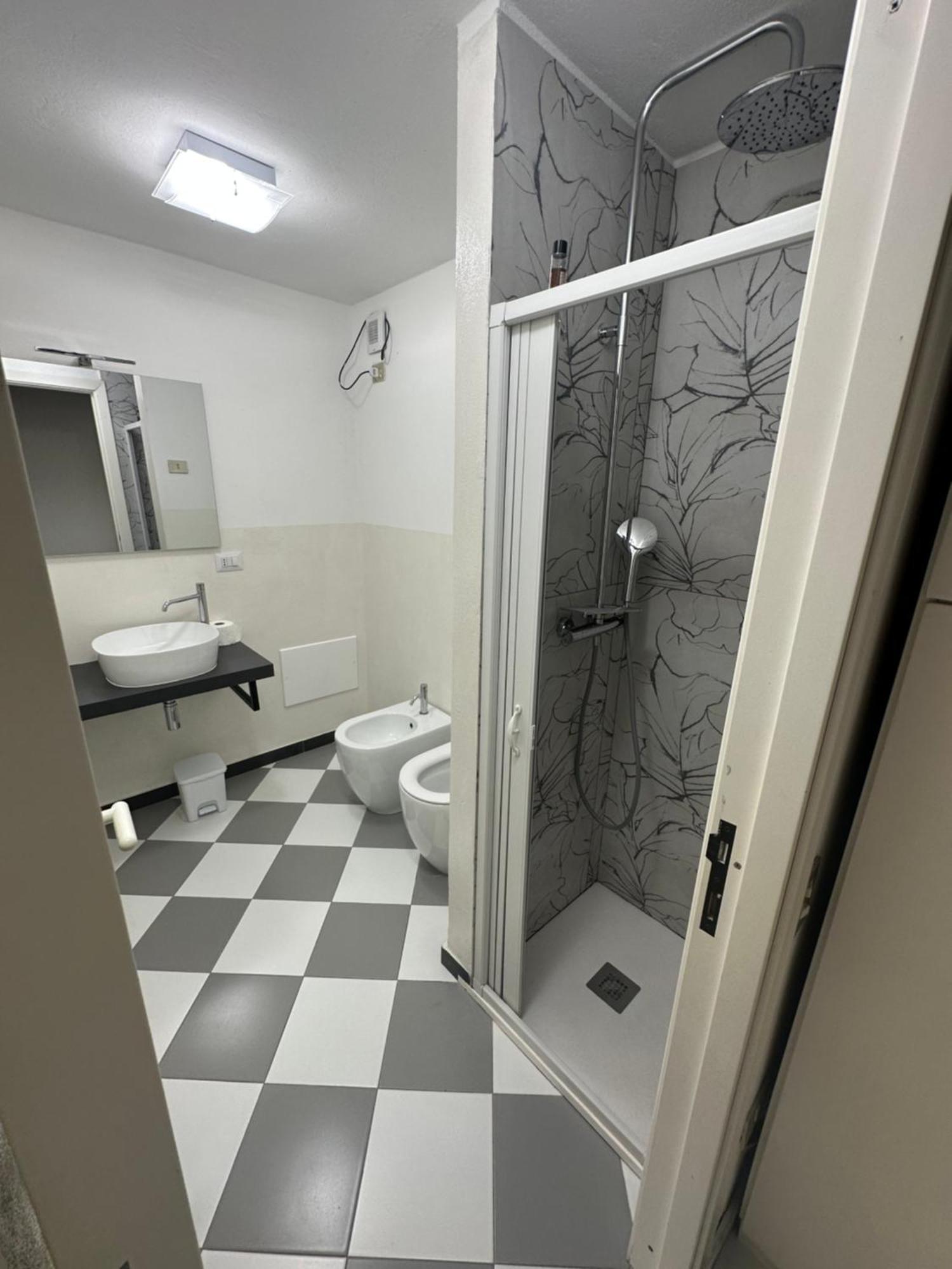 San Giacomo Rooms Cagliari Exterior foto